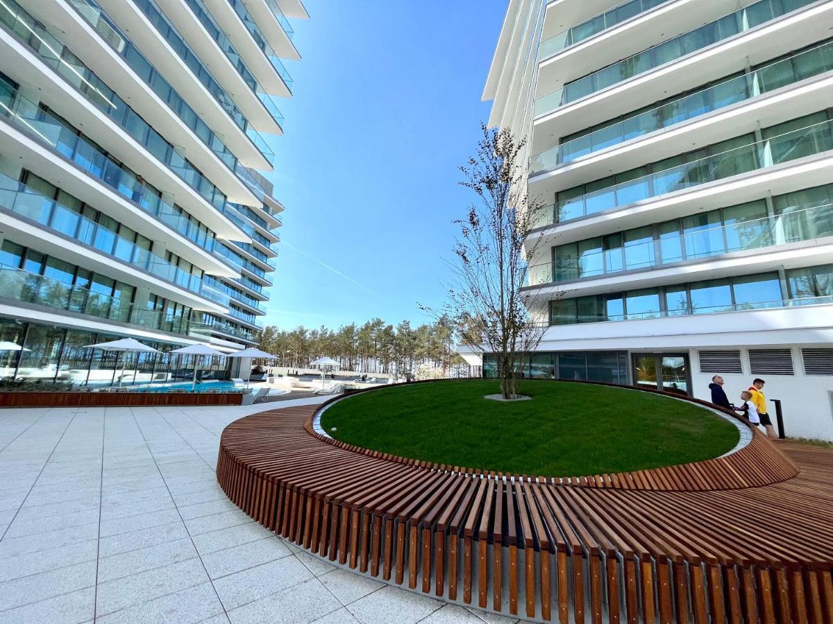 Wave Apartment Tyballtic 7Th Floor With Two Bedrooms And Sea View! Miedzyzdroje Exterior photo