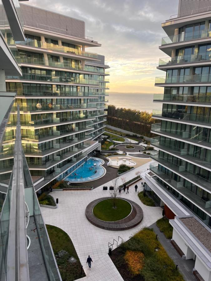 Wave Apartment Tyballtic 7Th Floor With Two Bedrooms And Sea View! Miedzyzdroje Exterior photo